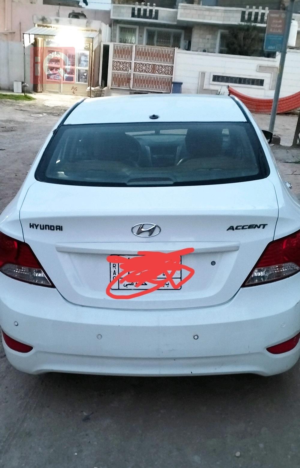 هیوندای ئەکسنت